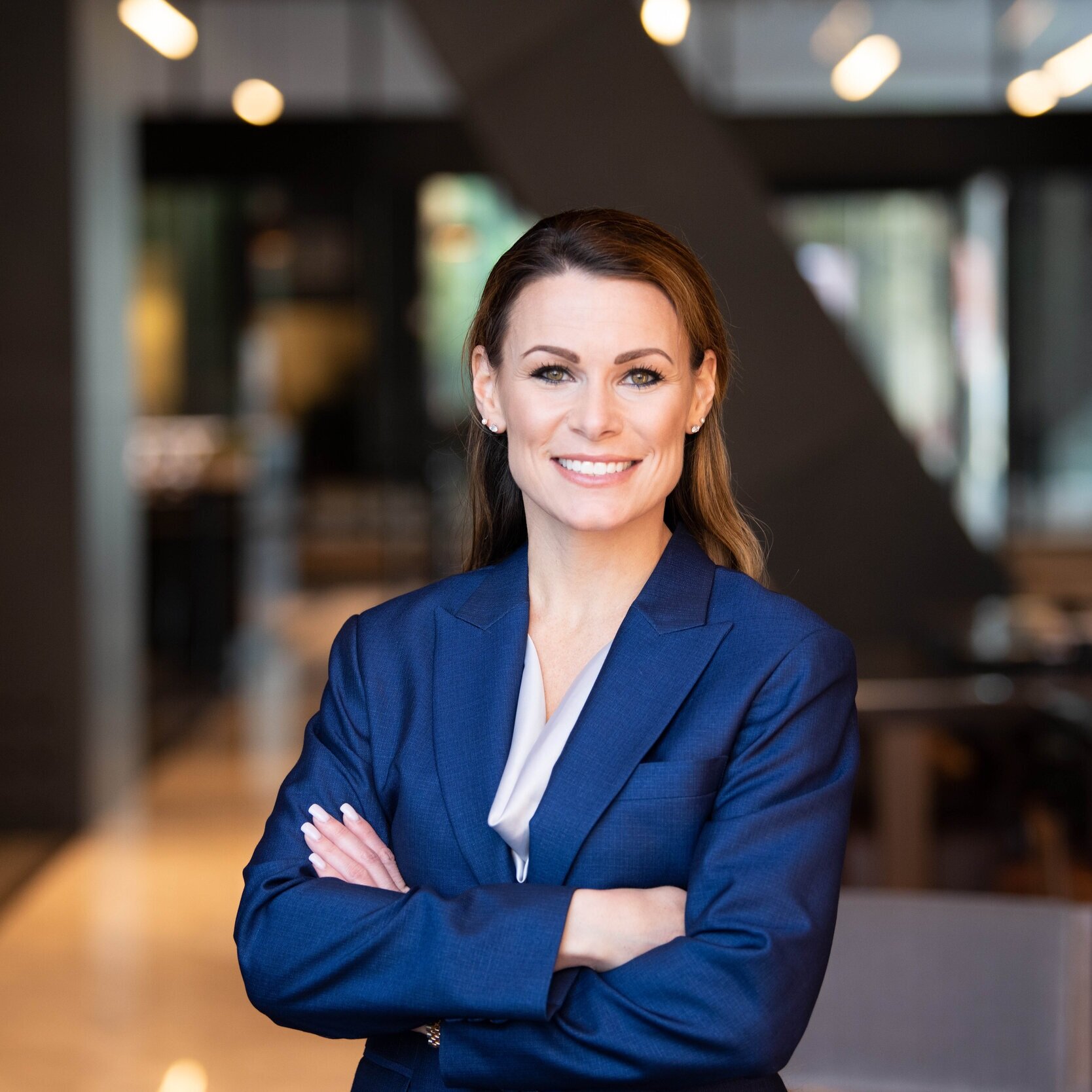 Allison Burns_Headshot_1.1.21.jpg